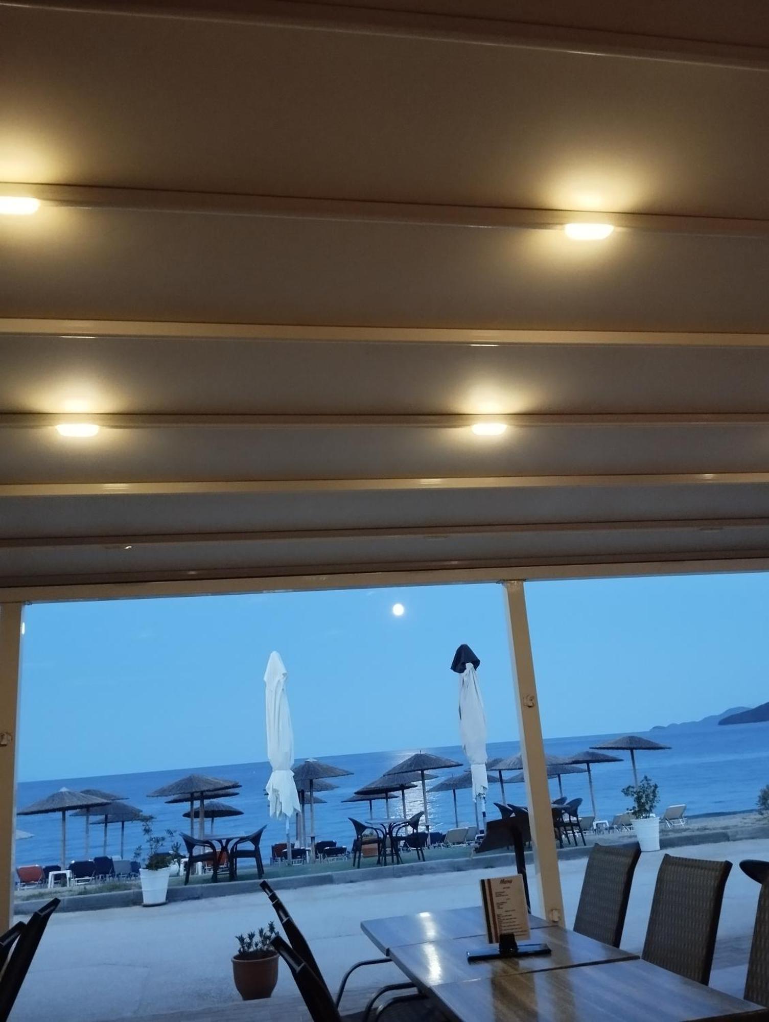 Bella Vista Apartments Vrasná Екстериор снимка