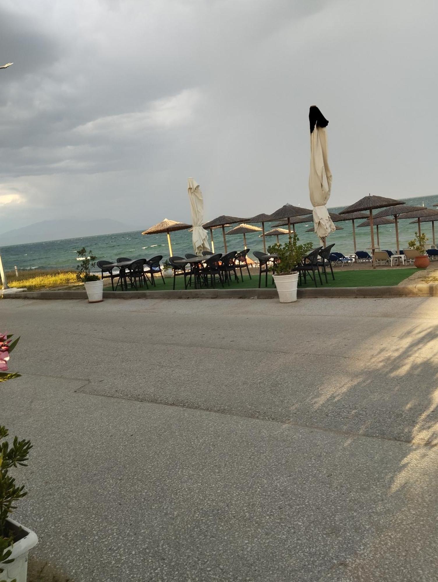 Bella Vista Apartments Vrasná Екстериор снимка