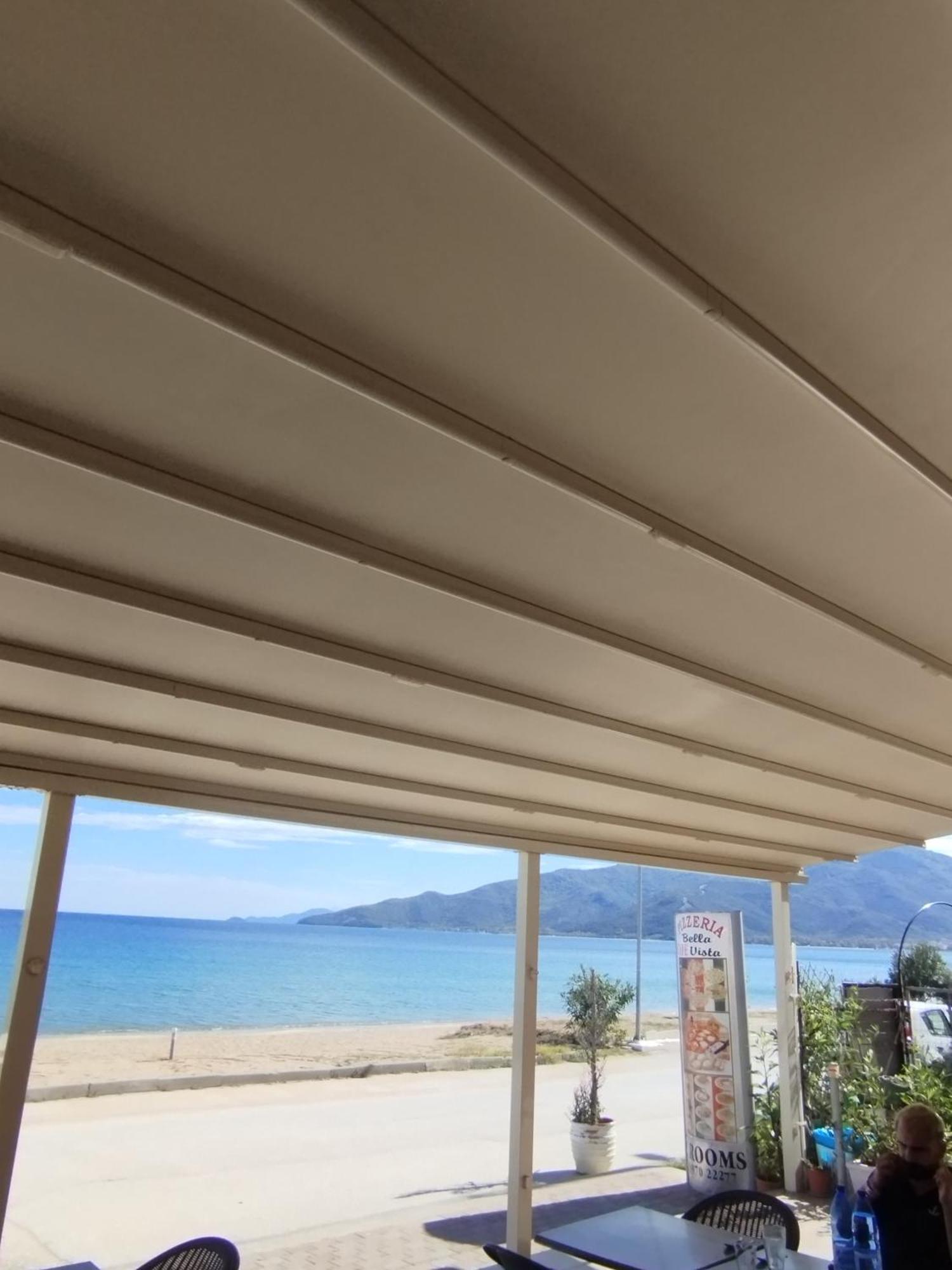 Bella Vista Apartments Vrasná Екстериор снимка