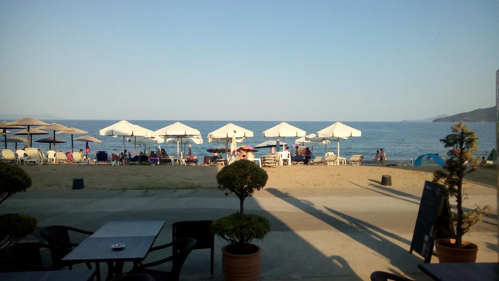 Bella Vista Apartments Vrasná Екстериор снимка
